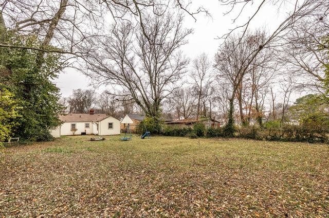 247 Morton Ave, Gallatin, TN 37066