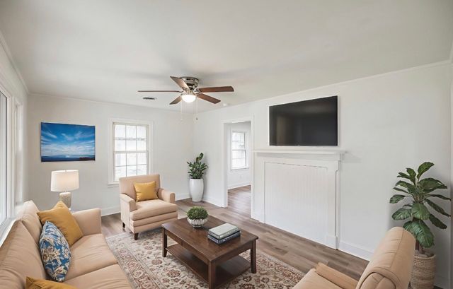 247 Morton Ave, Gallatin, TN 37066