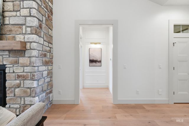 24931 Haflinger Way, Middleton, ID 83644