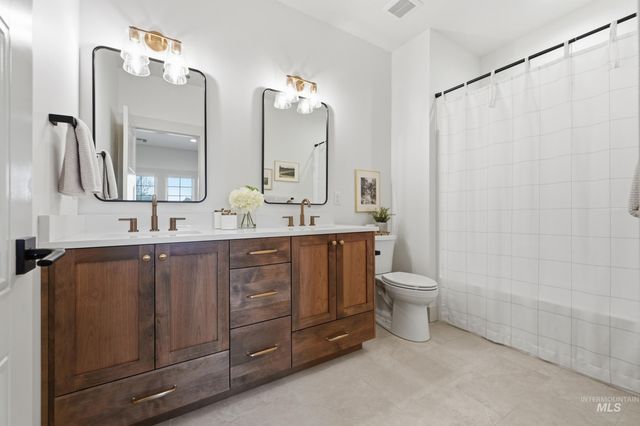 24931 Haflinger Way, Middleton, ID 83644