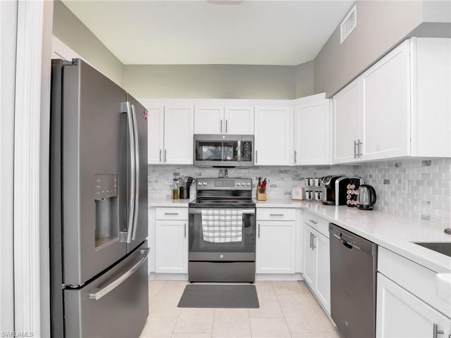 25051 Ballycastle CT 102, Bonita Springs, FL 34134