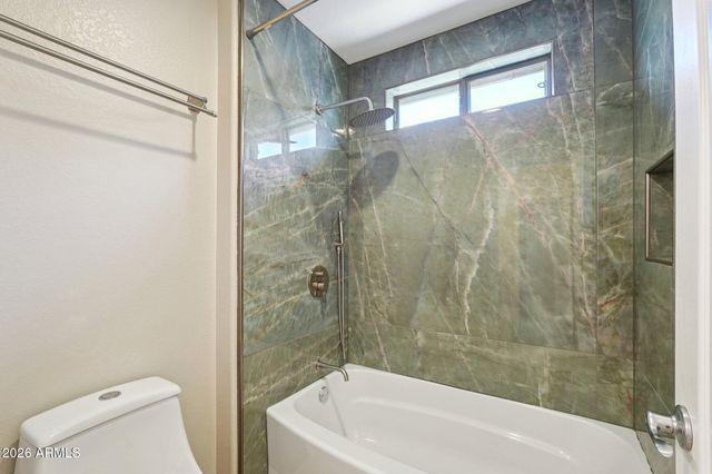 4366 E ROSEMONTE Drive, Phoenix, AZ 85050