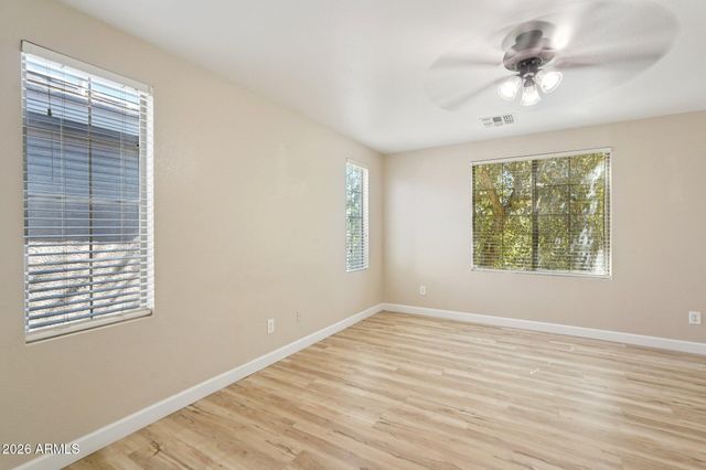 4366 E ROSEMONTE Drive, Phoenix, AZ 85050