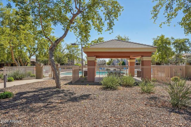 4366 E ROSEMONTE Drive, Phoenix, AZ 85050