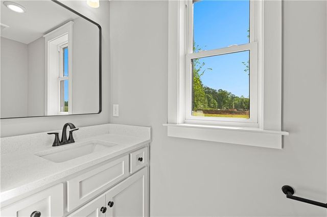 657 5th Street, Fayetteville, GA 30214