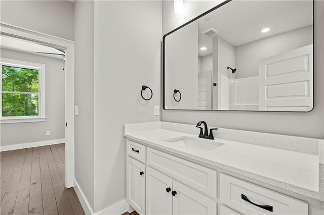 657 5th Street, Fayetteville, GA 30214