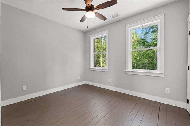 657 5th Street, Fayetteville, GA 30214