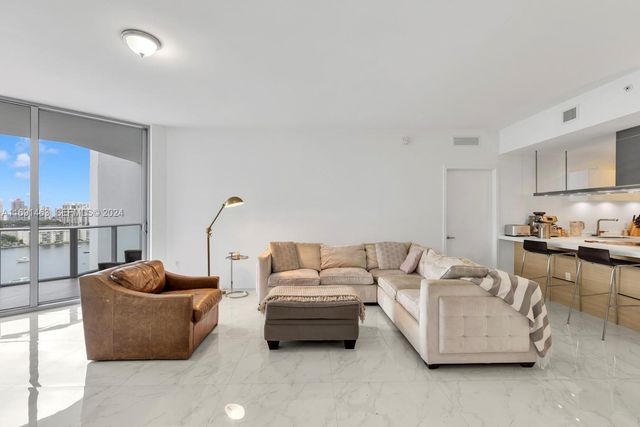 17301 Biscayne Boulevard 1404, North Miami, FL 33160