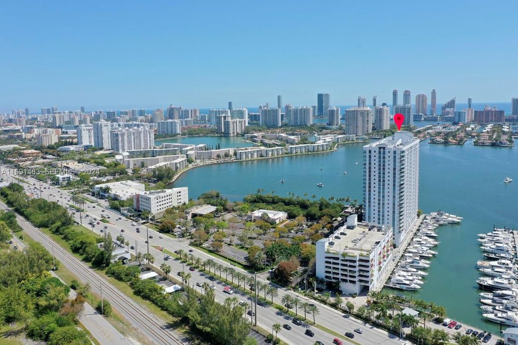 17301 Biscayne Boulevard 1404, North Miami, FL 33160