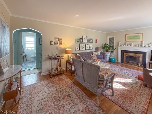 434 Glen Park Drive, Bay Village, OH 44140