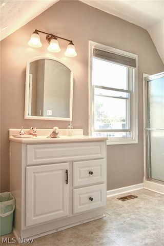 434 Glen Park Drive, Bay Village, OH 44140