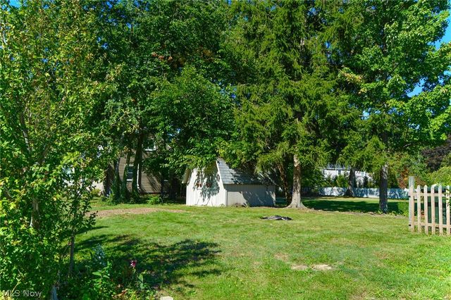 434 Glen Park Drive, Bay Village, OH 44140