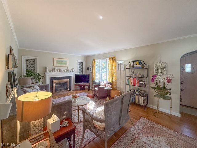 434 Glen Park Drive, Bay Village, OH 44140