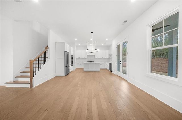 176 Aspen Hall Drive, Canton, GA 30115