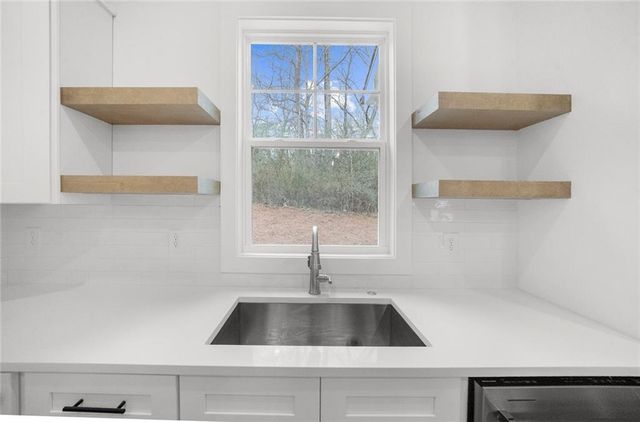 176 Aspen Hall Drive, Canton, GA 30115