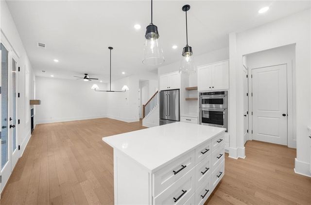 176 Aspen Hall Drive, Canton, GA 30115