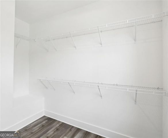 138 Chestnut Circle 6, Atlanta, GA 30342