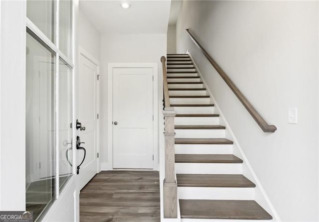 138 Chestnut Circle 6, Atlanta, GA 30342