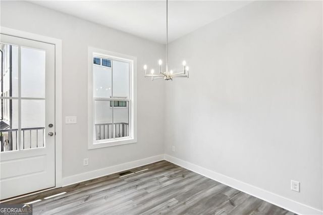 138 Chestnut Circle 6, Atlanta, GA 30342