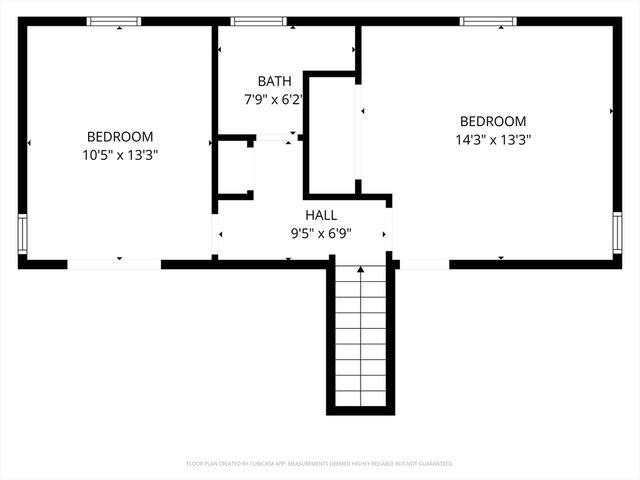 44 Lake Pkwy, Webster, MA 01570