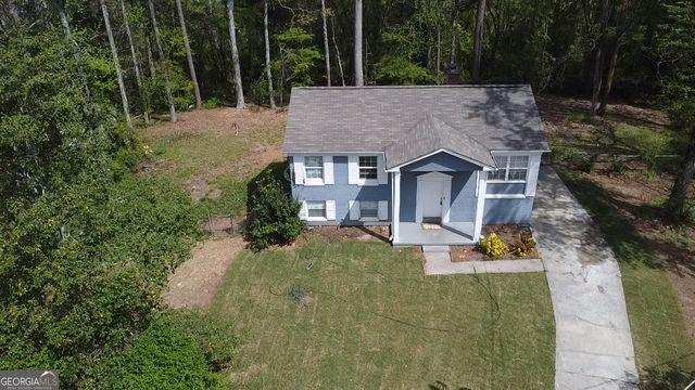 8427 Fredericksburg Court, Jonesboro, GA 30238