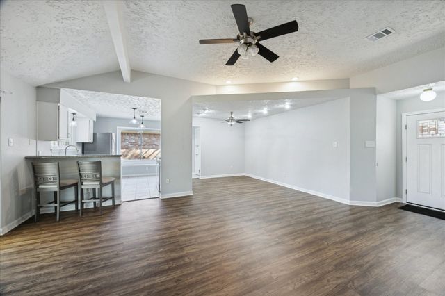 439 Reseda Drive, Houston, TX 77598