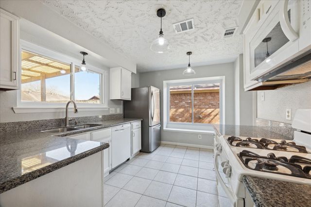 439 Reseda Drive, Houston, TX 77598