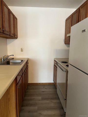 1229 Route 9G, Hyde Park, NY 12538