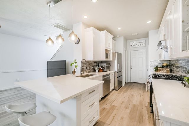 6006 Langham Mist Lane, Houston, TX 77084
