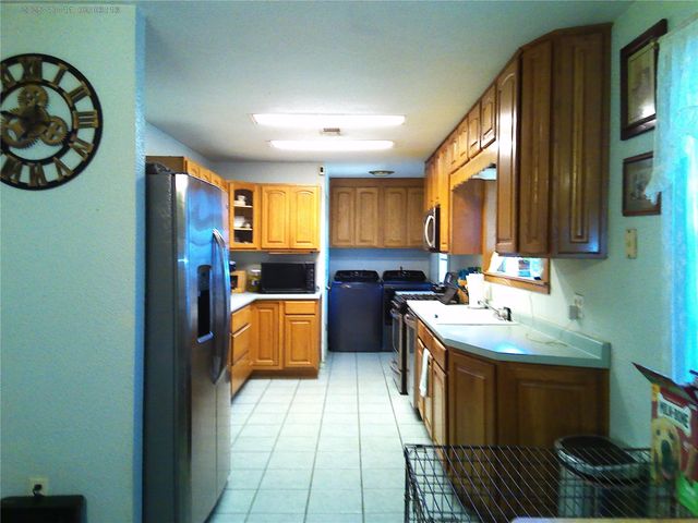 3519 Tanglebriar Drive, Pasadena, TX 77503