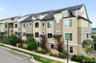 1429 8th Avenue NE #8, Issaquah, WA 98029