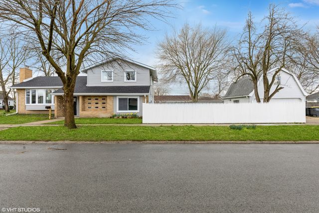 3454 Monroe Street, Lansing, IL 60438