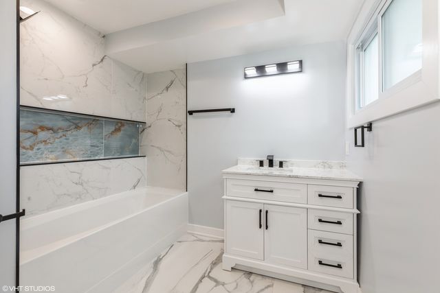 3454 Monroe Street, Lansing, IL 60438