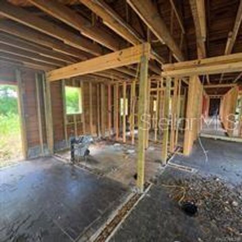 8869 E OGDEN LANE, Floral City, FL 34436