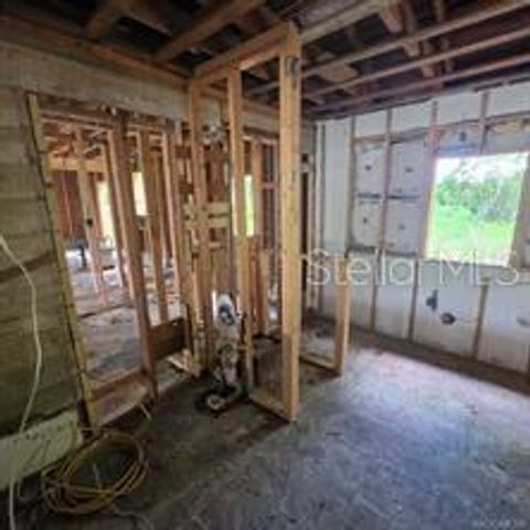 8869 E OGDEN LANE, Floral City, FL 34436