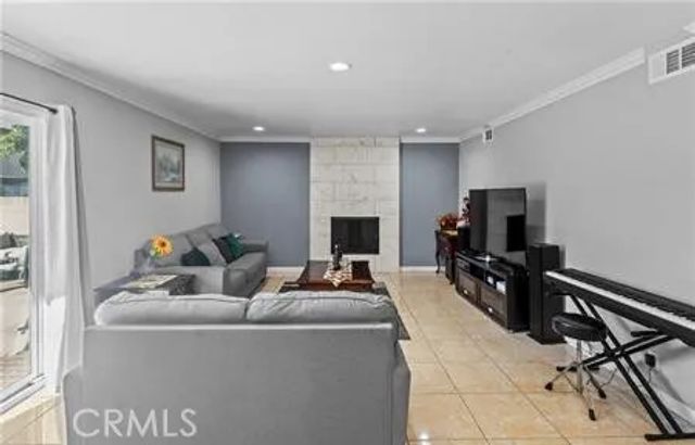 15503 Benfield Ave, Norwalk, CA 90650