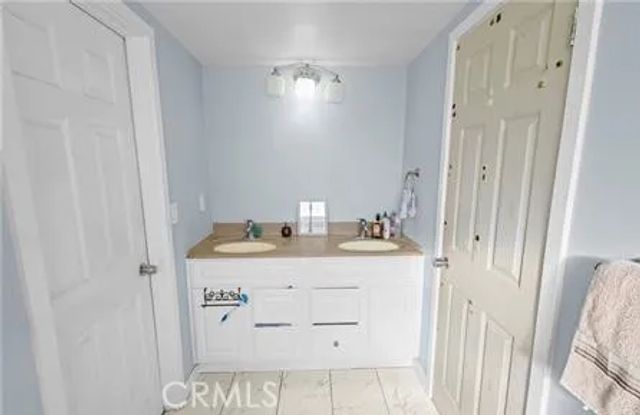 15503 Benfield Ave, Norwalk, CA 90650