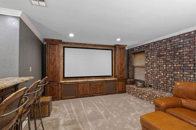 1946 Oakbluff Drive, Carrollton, TX 75007
