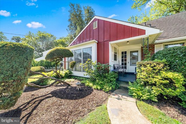 55 WOODHILL CT, Newark, DE 19711
