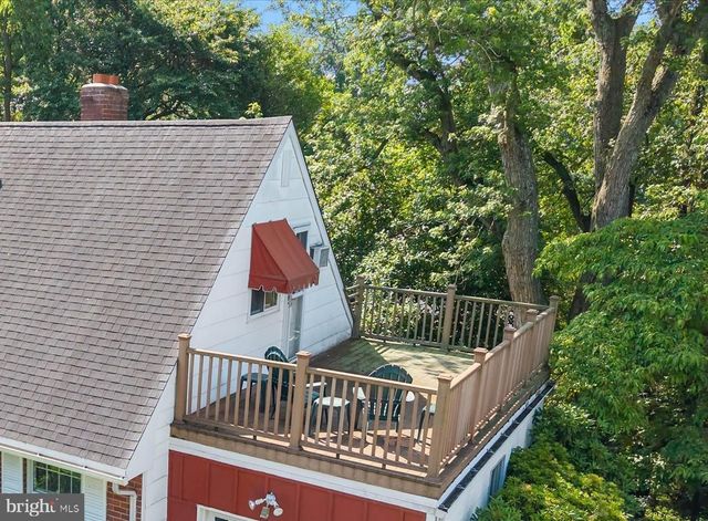 55 WOODHILL CT, Newark, DE 19711