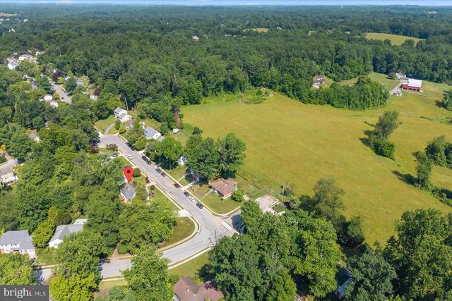 55 WOODHILL CT, Newark, DE 19711