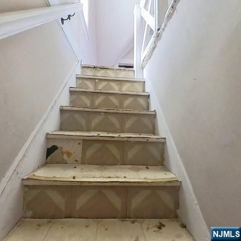 44 Durant Avenue, Clifton, NJ 07011