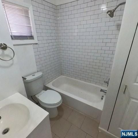 44 Durant Avenue, Clifton, NJ 07011