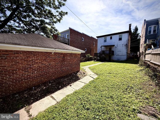 2425 EUTAW PL, Baltimore, MD 21217