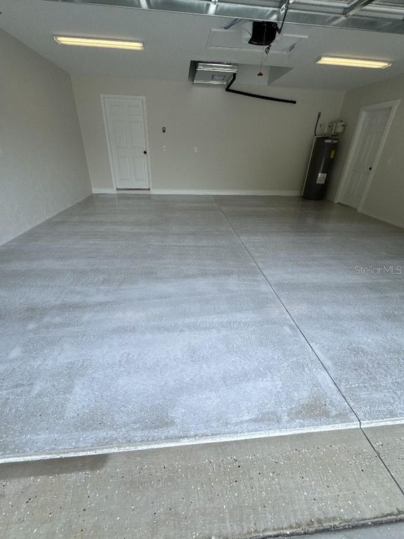 Image 8 of property listing at 6601 SW 109TH LANE, Ocala, FL 34476