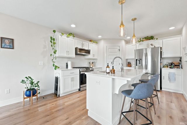 1154 Lone Oak Boulevard, Fort Wayne, IN 46818