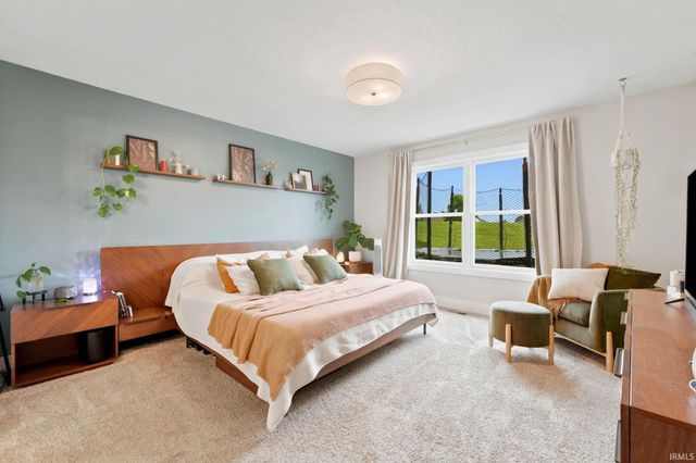 1154 Lone Oak Boulevard, Fort Wayne, IN 46818