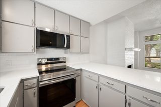 5912 Royal Club Drive, Arlington, TX 76017