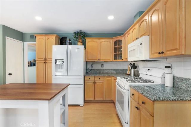 18076 Tulsa Street, Granada Hills, CA 91344