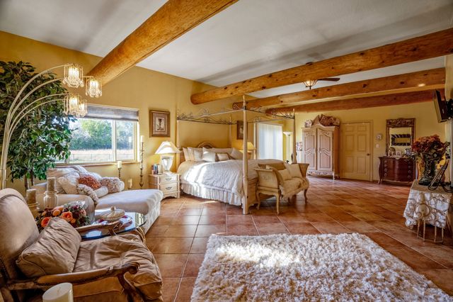 7 Road 2473, Aztec, NM 87410